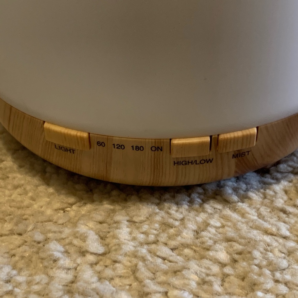 Aromatherapy Essential Oil Diffuser - Picture 6 of 6